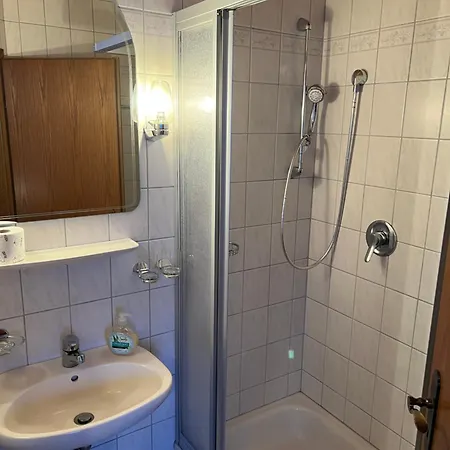 Δωμάτια σε οικογενειακή κατοικία Doppelzimmer Nr. 1