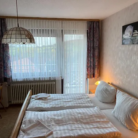 Δωμάτια σε οικογενειακή κατοικία Doppelzimmer Nr. 1 *