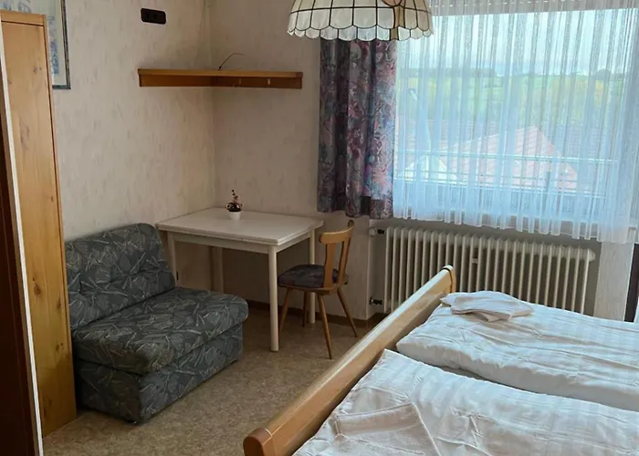 Doppelzimmer Nr. 1 * Freiensteinau